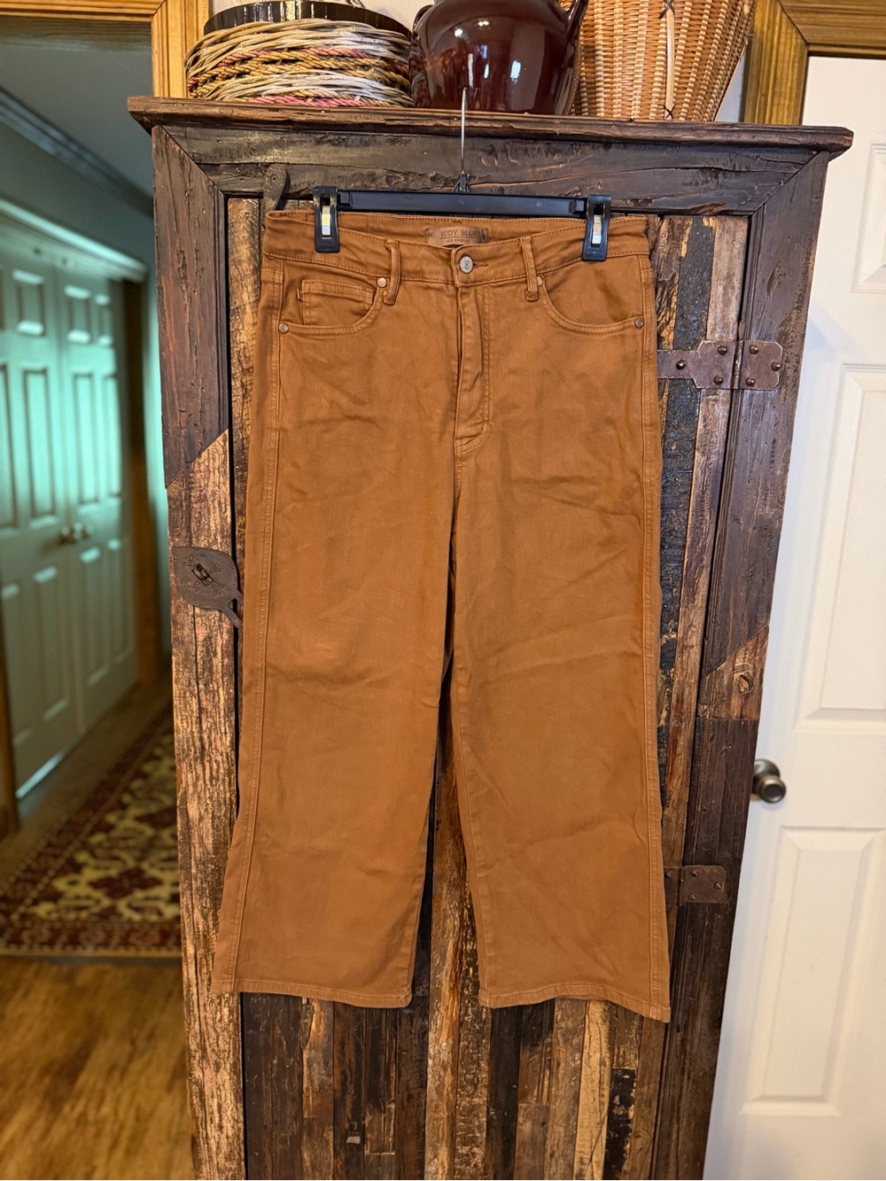 Judy Blue Womens 11/30 Camel Tummy Control High Rise Wide Leg Crop Jeans